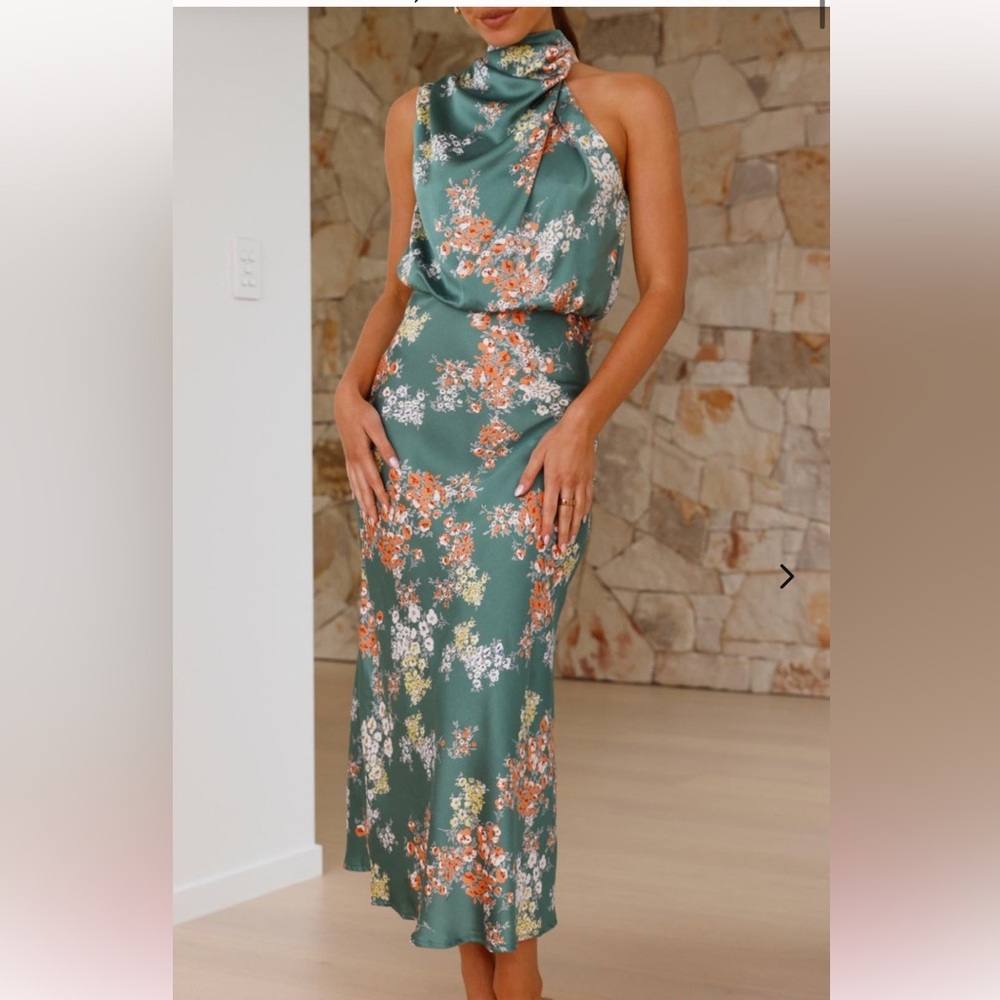 Sleeveless Green Floral Midi Dress